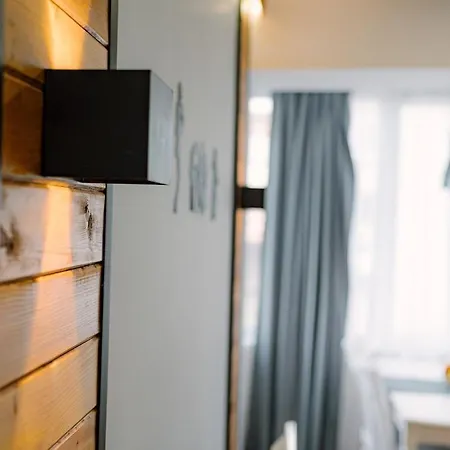 Διαμέρισμα Center *