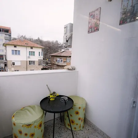 Center * Μπλαγκόεβγκραντ